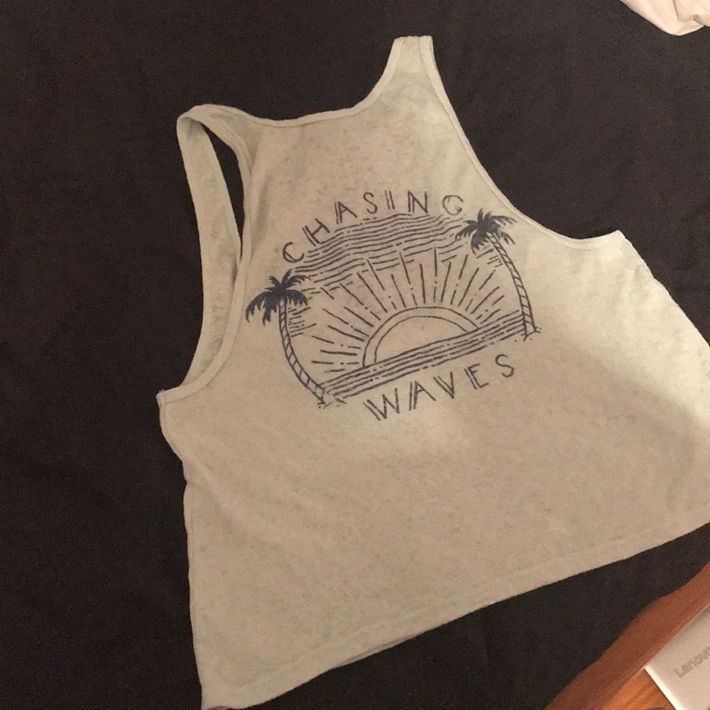 Tank - Picture 2 of 2